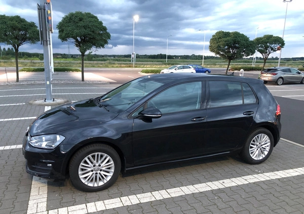 Volkswagen Golf cena 37800 przebieg: 165000, rok produkcji 2016 z Siechnice małe 232